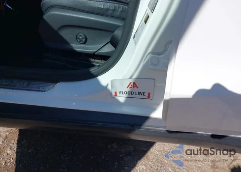 2016 Mercedes-Benz Glc 300 из США, поврежденный, VIN WDC0G4JB1GF057943